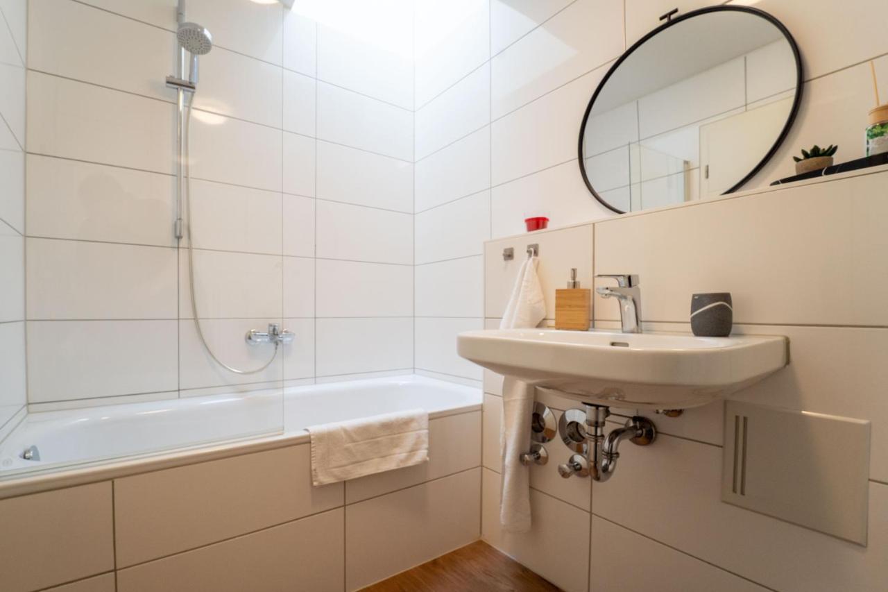J & K Apartments Келхайм Екстериор снимка