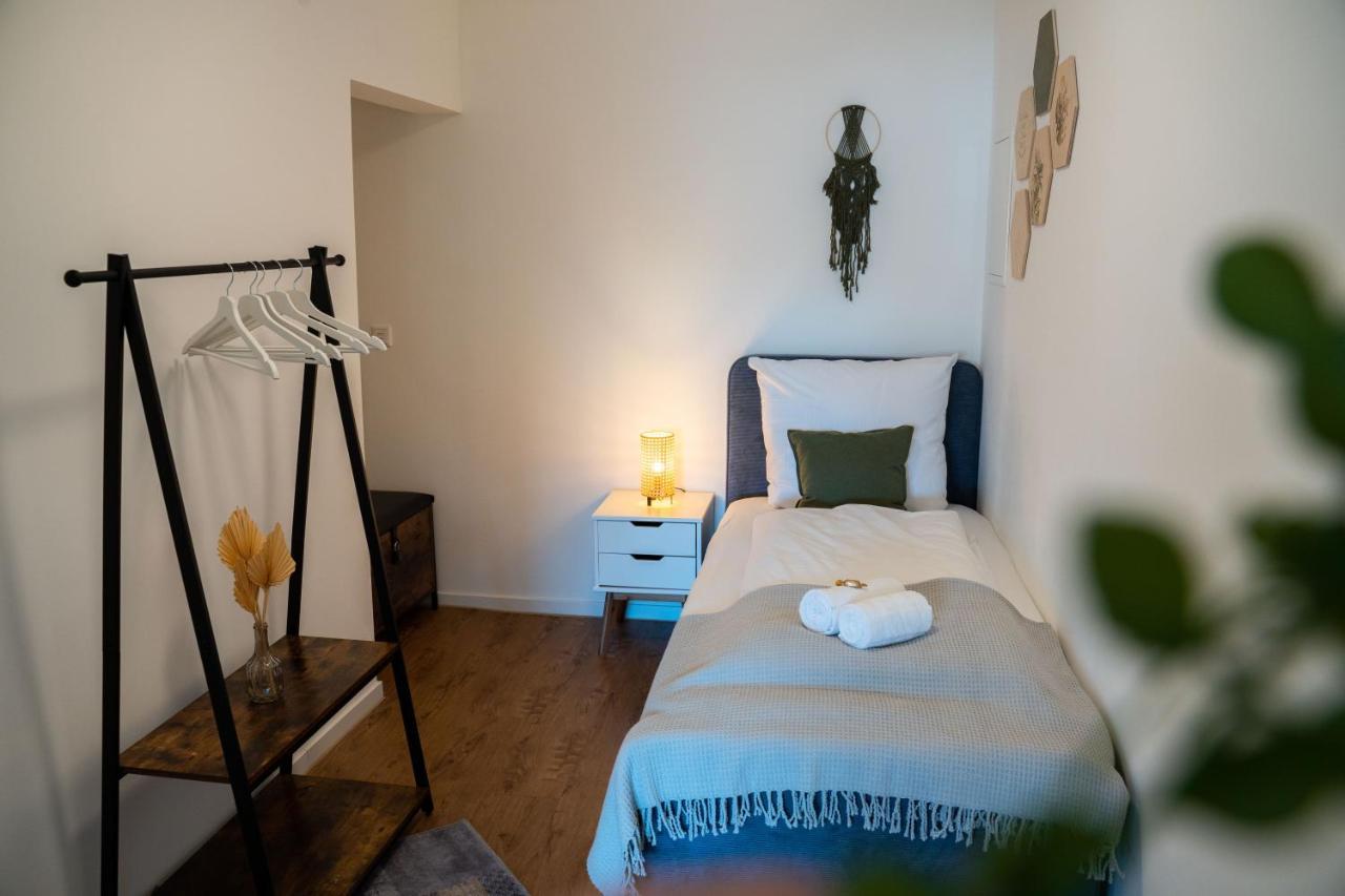 J & K Apartments Келхайм Екстериор снимка