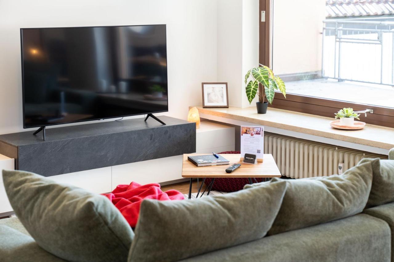J & K Apartments Келхайм Екстериор снимка