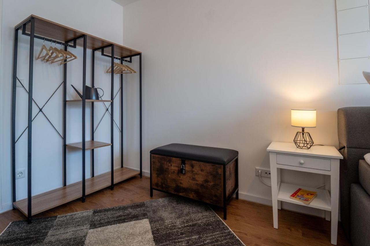 J & K Apartments Келхайм Екстериор снимка